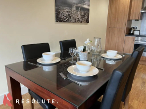 Spacious 2 Bedroom Arcadian Centre with Balcony & Birmingham City Centre