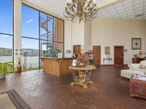 Superior 2 Bedroom Lake View Villa