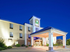 Country Inn & Suites by Radisson, Garden City, KS