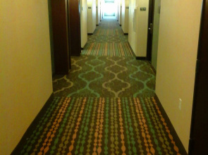 Three Rivers Inn & Suites