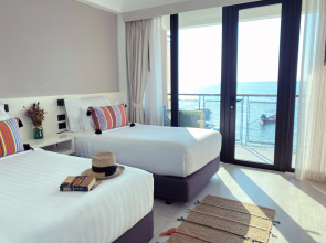 Blue Tao Beach Hotel