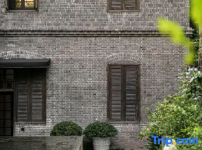 SUNYATA Resort Hotel