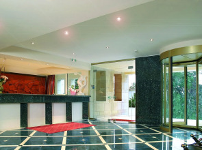 Dolphin Resort Hotel & Conference