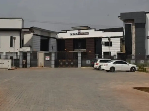 Pefas Ville Hotel