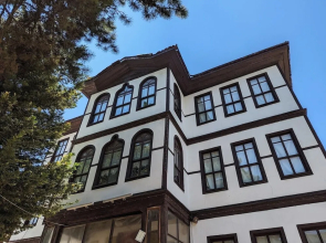 keyvanlar konağı
