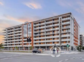 All Heart & Sol - 2bd 1bth Apt steps from the CBD