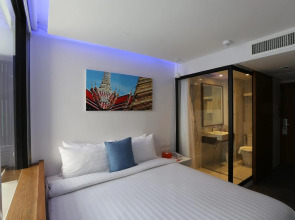 Premier Inn Dubai Ibn Battuta Mall