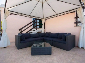 Captivating 3-bedroom Villa in Kanica