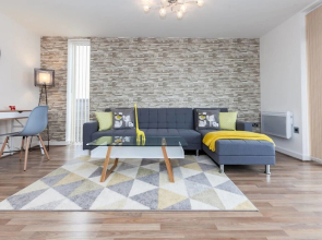 Amazing 2BR Manchester Apartment