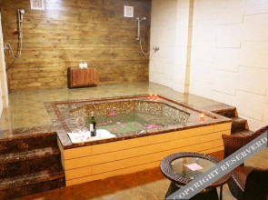Yudai Longquan Hot Spring Hotel