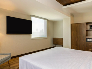 Four Points by Sheraton Monterrey Airport