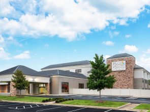 Four Points by Sheraton Bentonville