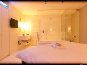 VixX Suites