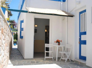 Aigaio View Studios & Rooms
