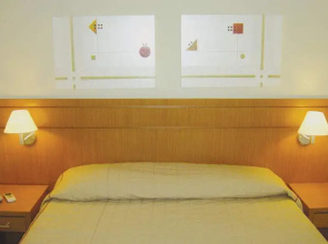 Hotel The Premium