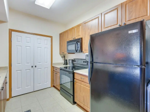 Pool Access, Private Patio & Grill: Mesa Condo!