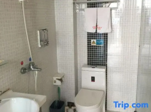 Cixi Quanming Hotel