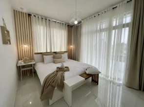 Captivating Brand New Apartment in Pereybere