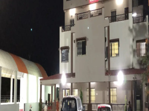 Shrinivas Residency Ac Lodging