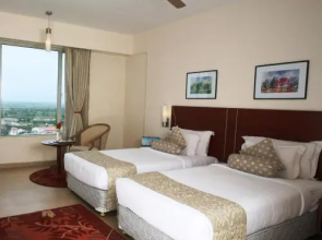 Leonia Holistic Destination