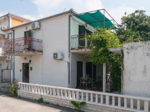 Great 3bedroom family apartment Podstrana