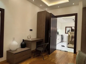 Peravi Residence