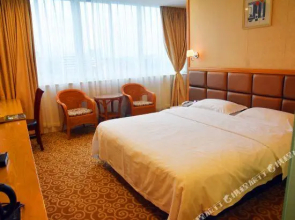 Meiyamei Hostel