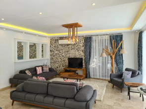 Villa with Jacuzzi and Backyard in Kalkan