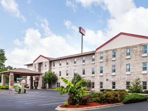 Ramada by Wyndham Sellersburg/Louisville North