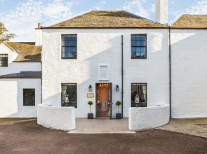 Maryculter House