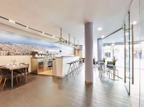 Barcelona Century Hotel