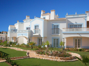 Quinta da Encosta Velha Golf & Leisure Village