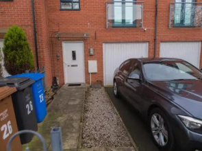 Alban Townhouse