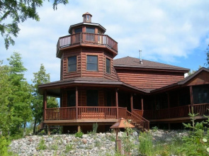 Ninemile Point B&B Inn