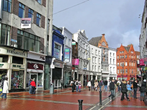Rooftop 3Br Ph-Indoor Sauna In Dublin