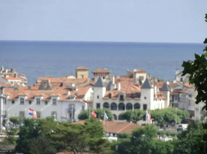 Ciboure:T2, proximité golf et plages, vue sur mer