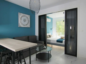 Limnaria 123: Seaside Romantic Flat