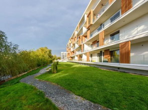 Il Lago - Azur - Cozy Luxurious Smart Home By The Lake