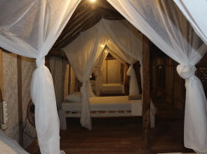 De Chicktoria Hostel and Lounge