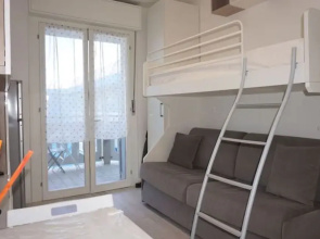 Beautiful Sea Front Apartment With Swimming Pool by Beahost Rentals