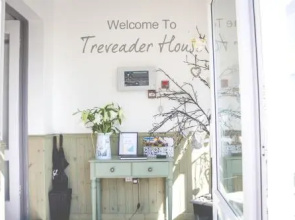 Treveader House