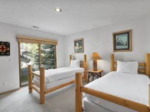 Boulder Creek at Deer Valley Resort - Three Bedroom Condo with Hot Tub #1119 3 Condo