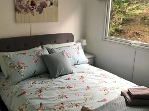 Daffodil Lodge