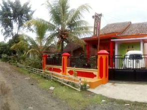 Yunior Guesthouse