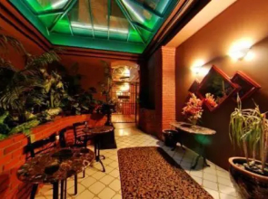 Dalton Hotel and Suites