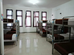 Chezbon Hostel