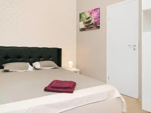 Deluxe Little Studio Old City