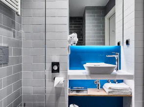 Holiday Inn Express Warsaw - The HUB by IHG