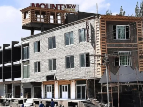 Mount View Hotel