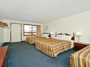 Canadas Best Value Inn-Niagara Falls